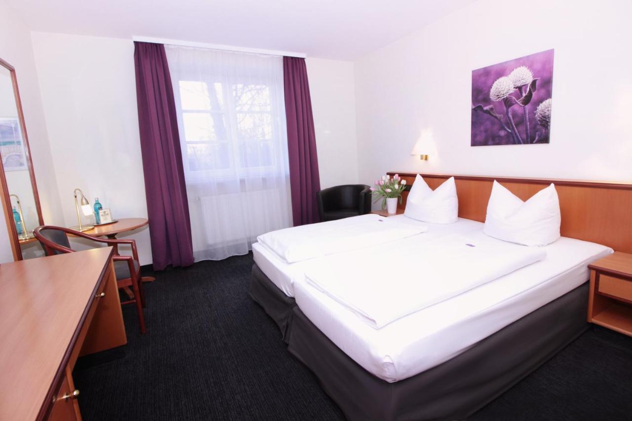 Landhotel Hirsch كمبتن المظهر الخارجي الصورة